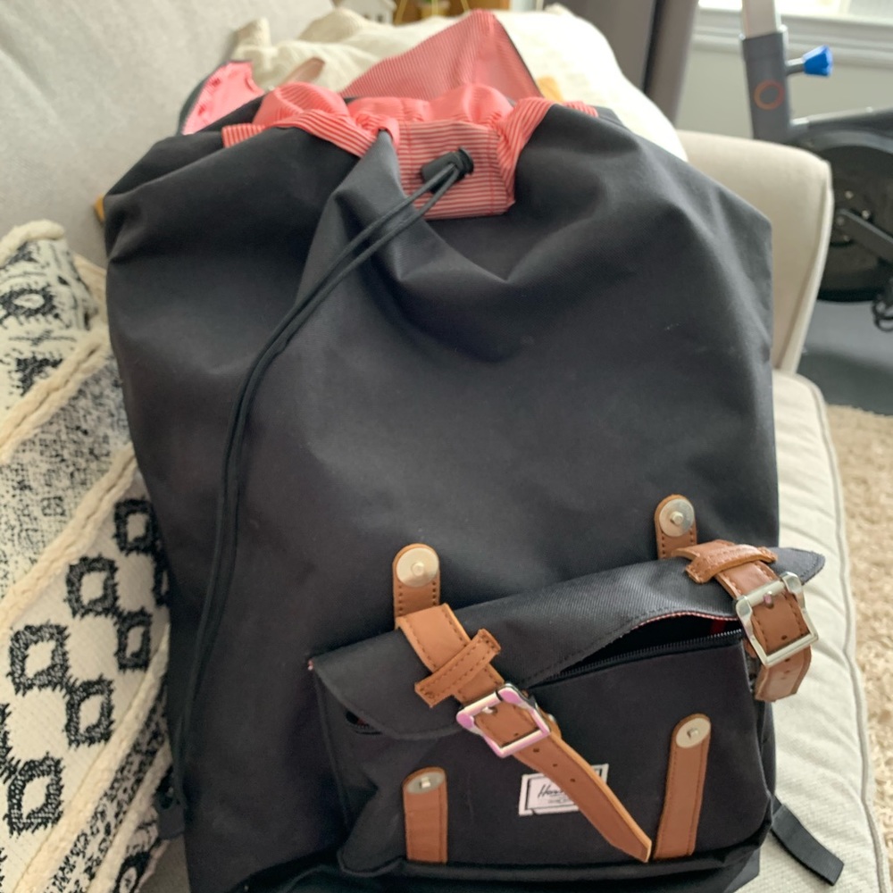 Herschel Back Pack - image 5